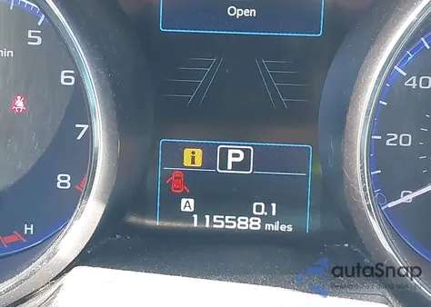 2019 Subaru Outback 2.5I Premium из США, поврежденный, VIN 4S4BSAFC2K3370339